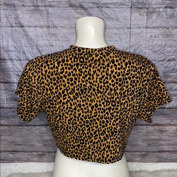 Forever 21 Leopard Print Crop Top - Picture 5 of 6